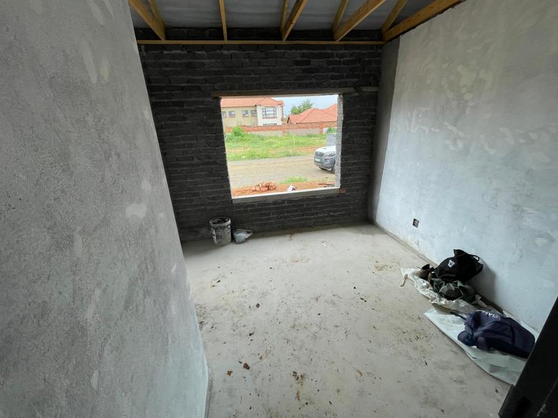 3 Bedroom Property for Sale in Waterval East North West